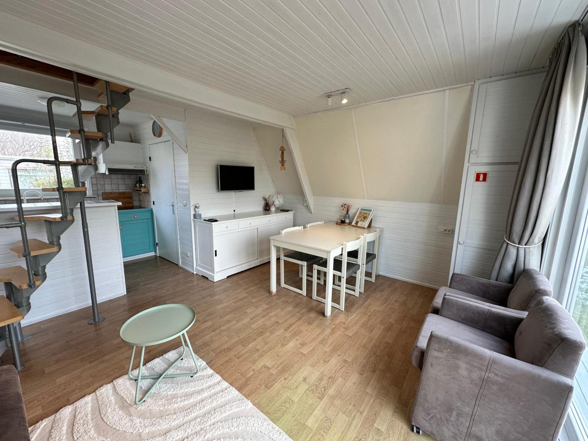 Gezellige Chalet In Nieuwpoort - Opkuis Inbegrepen In De Prijs Остдёйнкерке Экстерьер фото